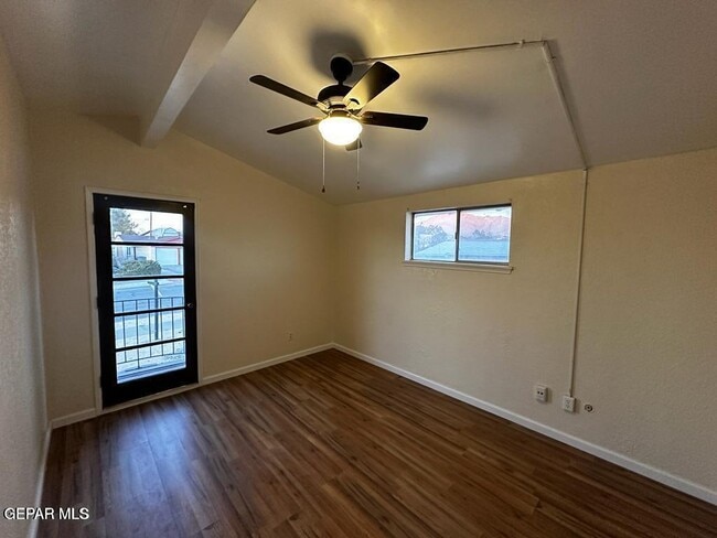 Building Photo - 7121 Alto Rey Ave