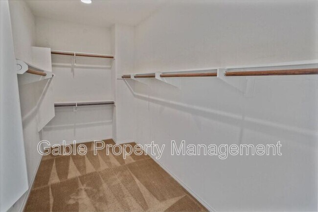 Building Photo - 29061 Sterling Ln