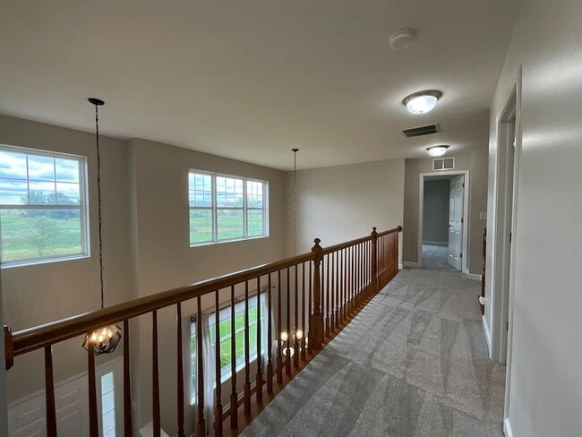 Building Photo - 2835 Cattail Ct