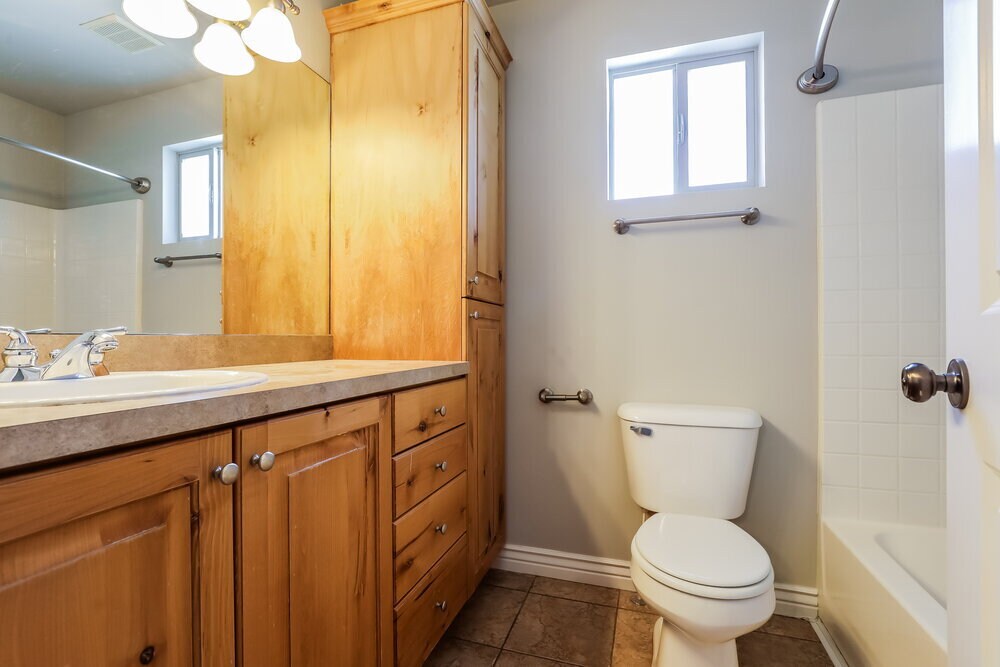 Building Photo - 7054 Dry Sycamore Ln