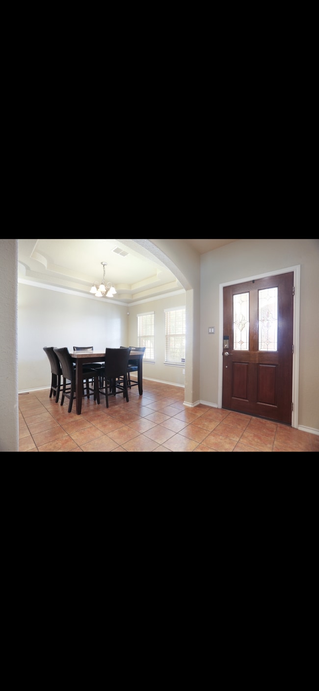 Building Photo - 14423 Devout