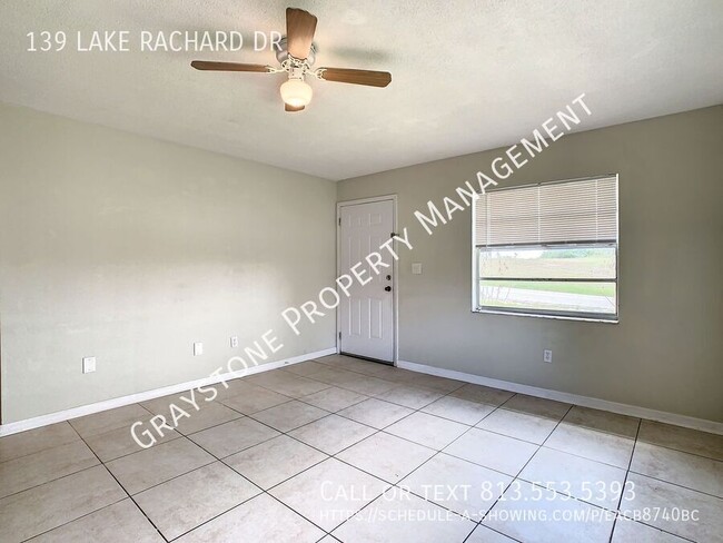 Building Photo - 2-Bedroom Duplex in Prime Location with Re...