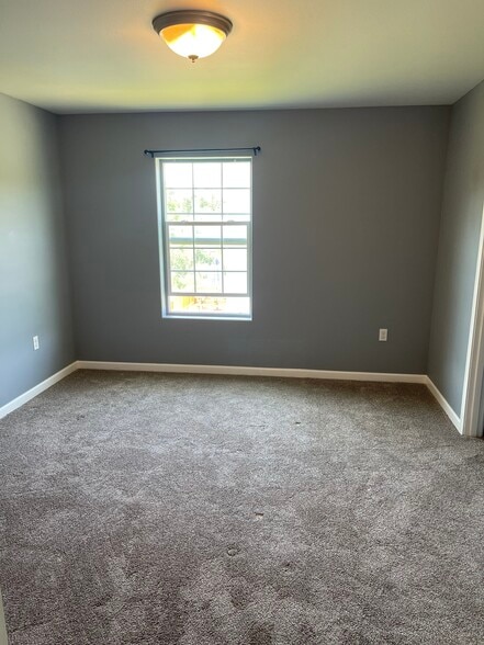 Building Photo - 4094 W Marble Way