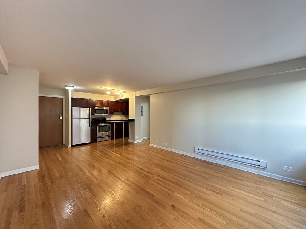 Building Photo - 4180 N Marine Dr