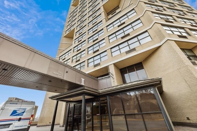 Building Photo - 7002 JFK Blvd E