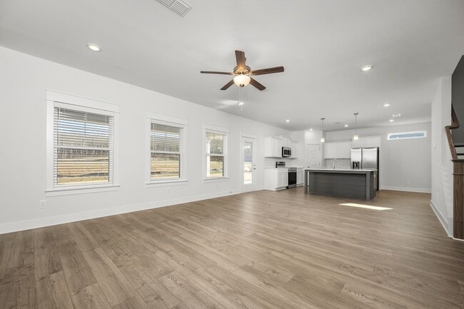 Building Photo - 2626 Unitas Dr