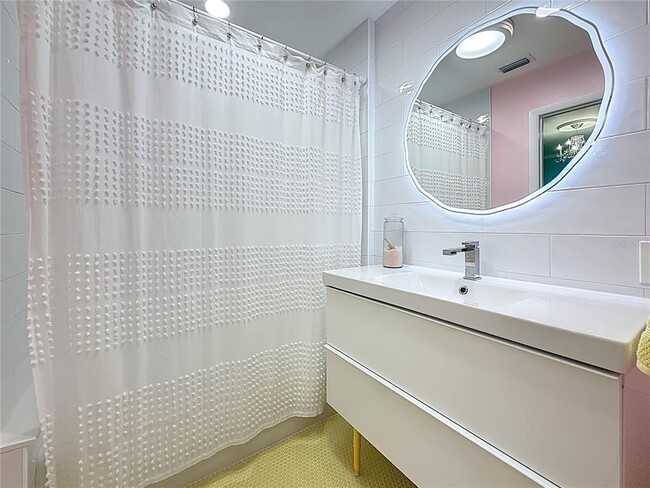 Building Photo - 8693 15th St N