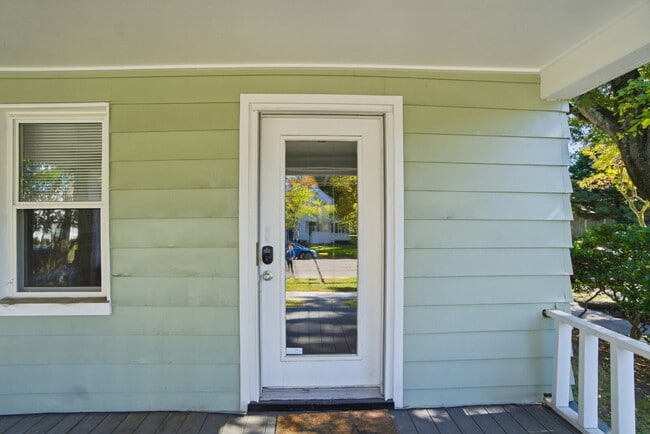 Building Photo - 4BR / 2BA House Near ODU