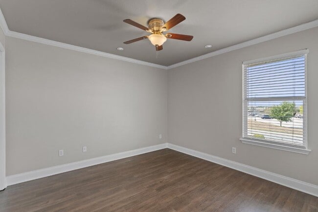 Building Photo - 3417 Savage Springs Dr