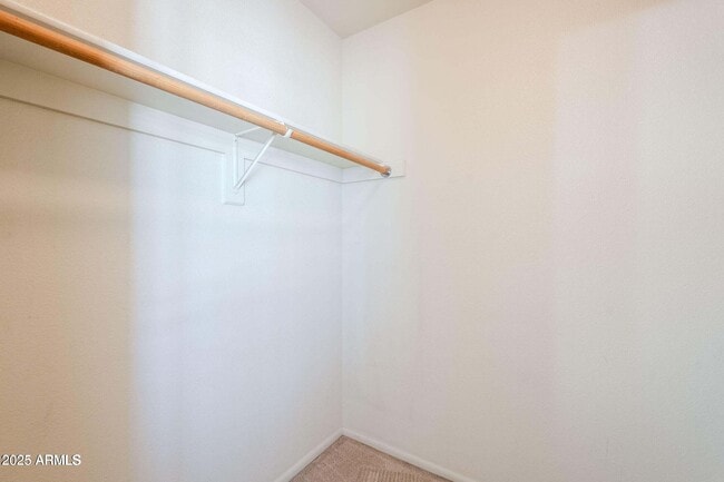 Building Photo - 13611 N Newcastle Dr
