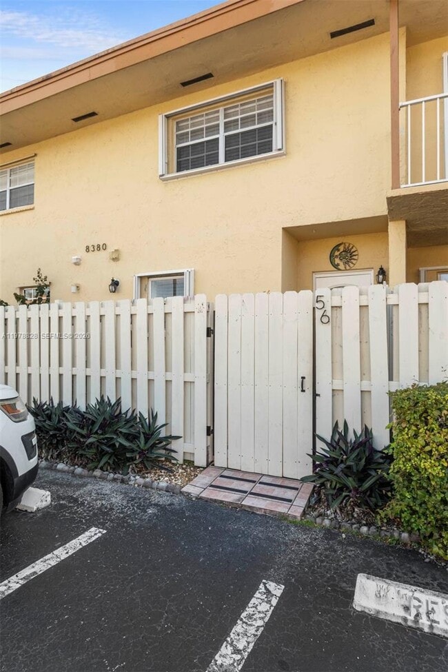 Building Photo - 8380 SW 154th Ave