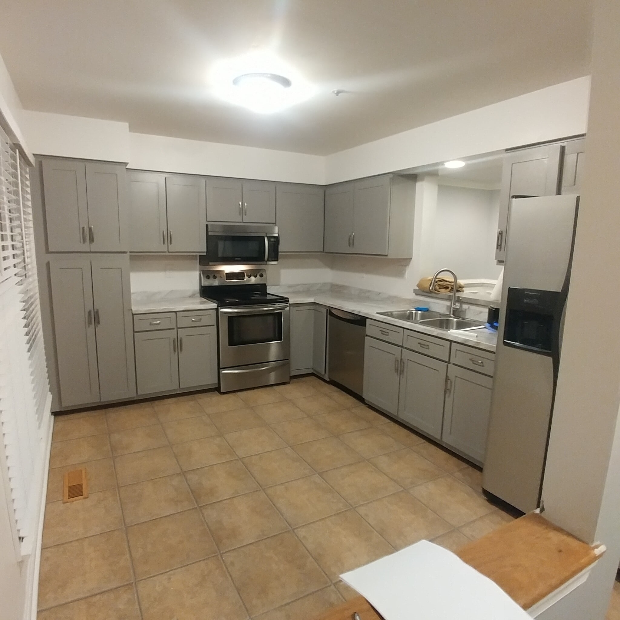 Kitchen w/Stainless appliances - 12115 Ivory Fashion Ct