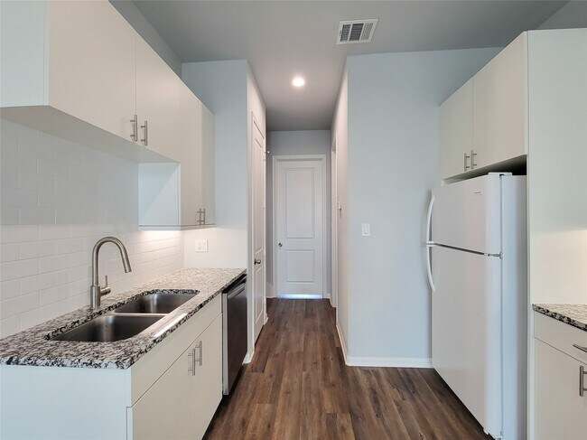 Building Photo - 4908 Paradigm Ln