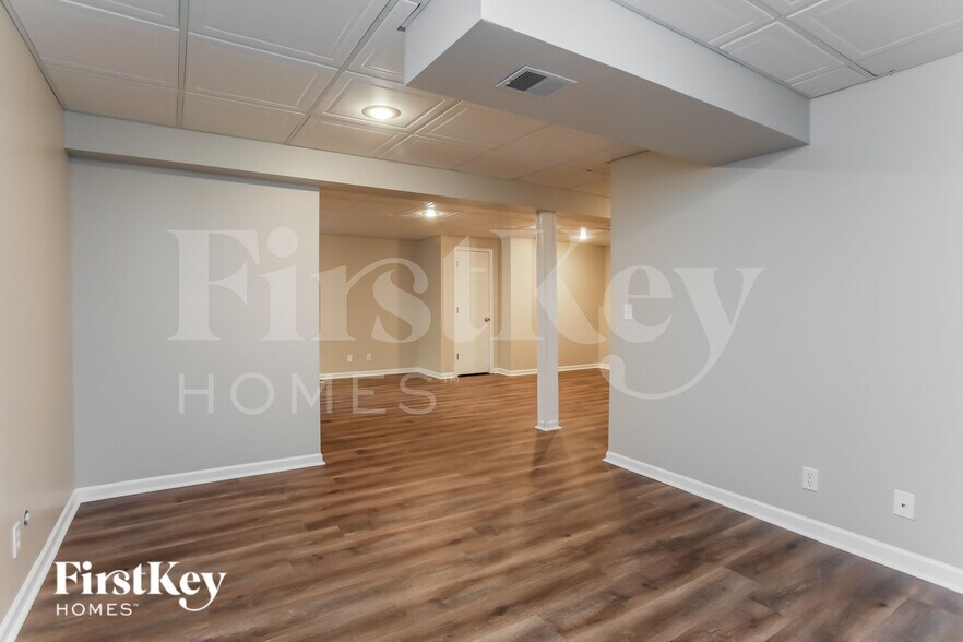 Building Photo - 20805 W 71st Terrace