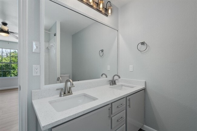 Building Photo - 6300 Crumley Ln