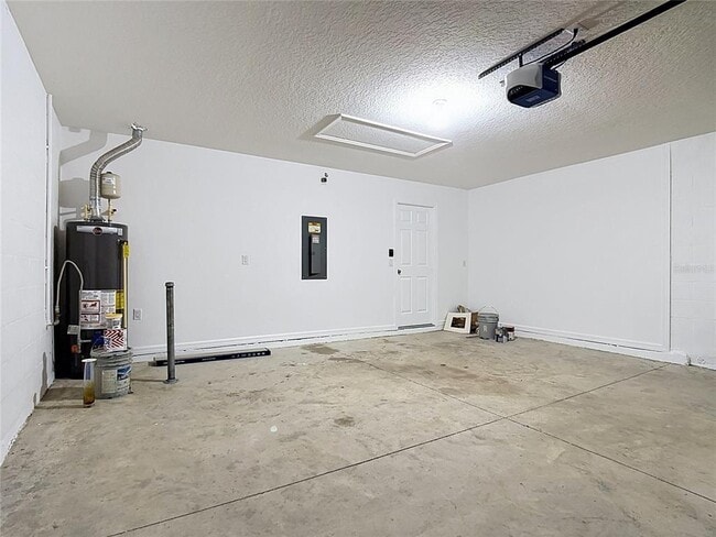 Building Photo - 225 Bella Verano Way