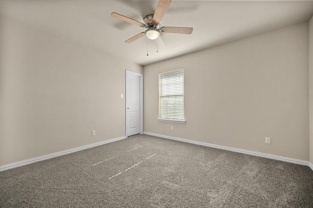 Building Photo - 7165 Mohegan Dr