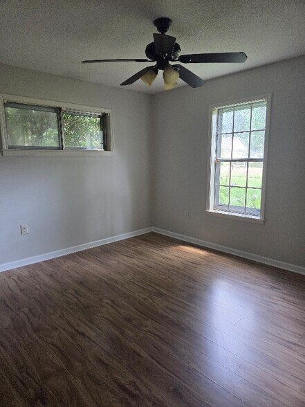 Building Photo - 6322 Northampton Dr