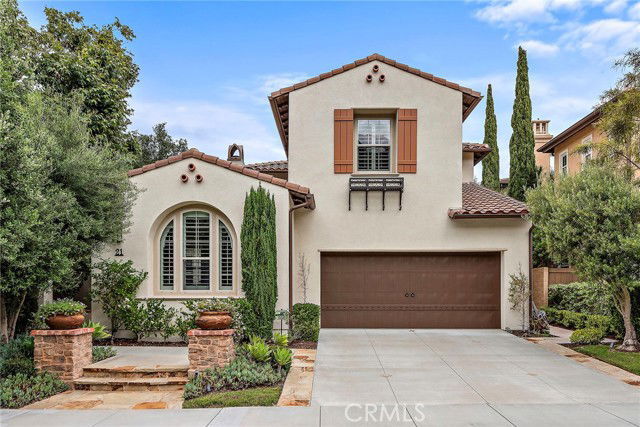 Building Photo - 21 Corte Lomas Verdes