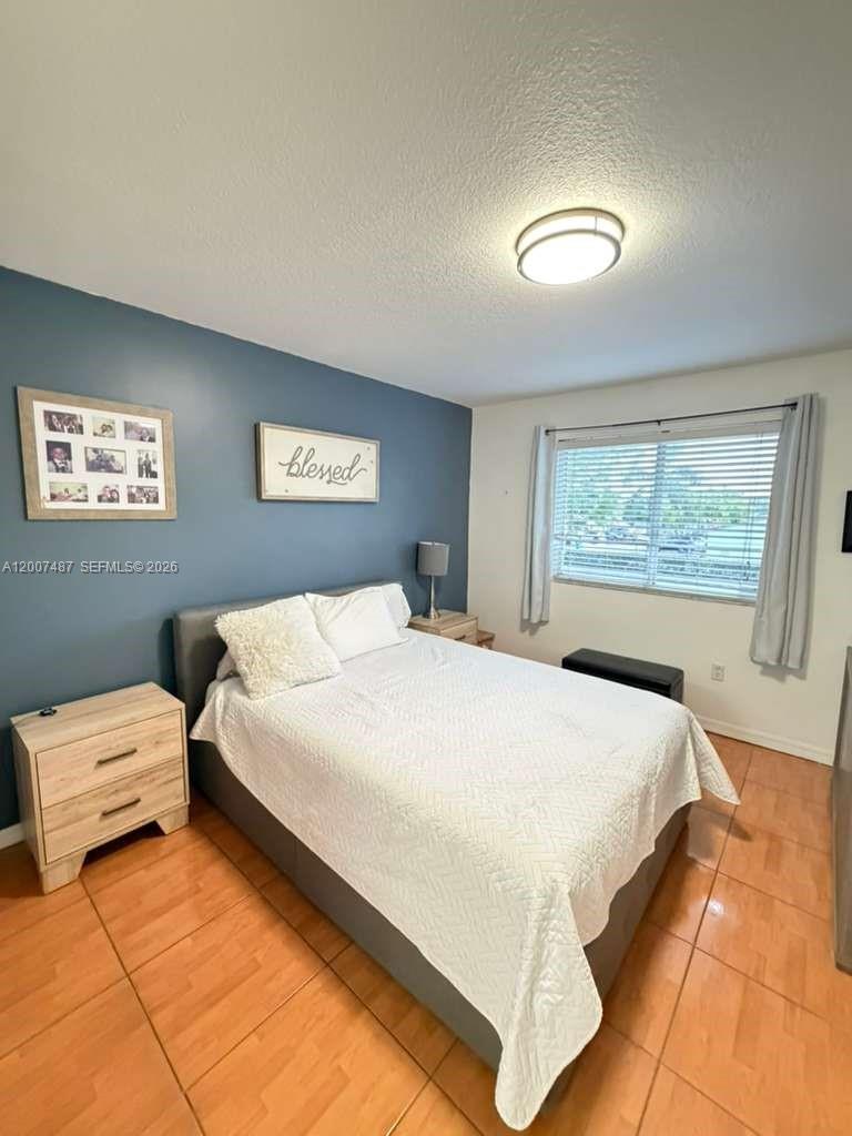 Building Photo - 7265 NW 173rd Dr