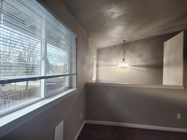 Building Photo - 204 N Harrison St