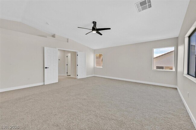 Building Photo - 9316 Perennial Ave