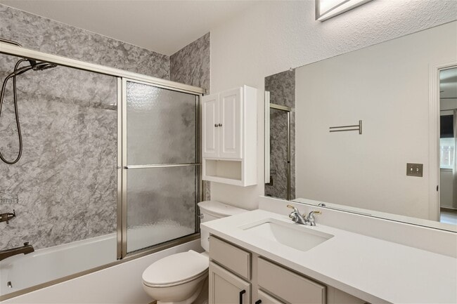 Building Photo - 6937 Sabrina Dr