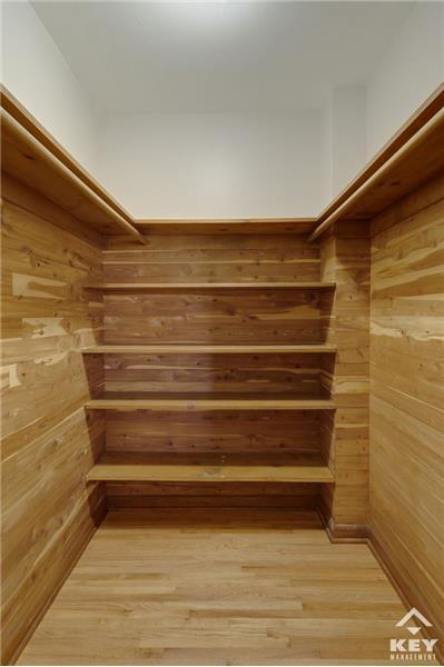 Building Photo - 1143 Patricia St