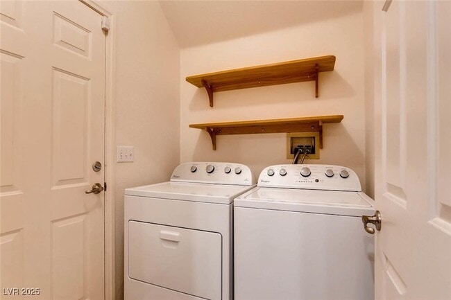 Building Photo - 3106 Maple Ridge Ct