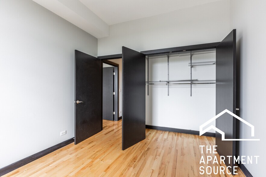 Building Photo - 2348 N Lister Ave