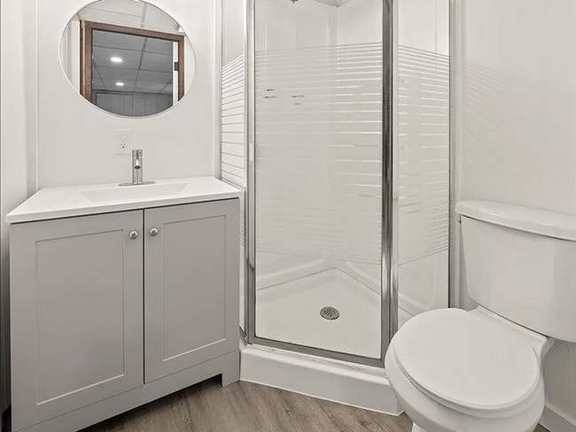 Building Photo - Section 8 APPROVED 3-bedroom