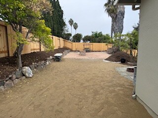 Building Photo - 4074 Vista Calaveras St