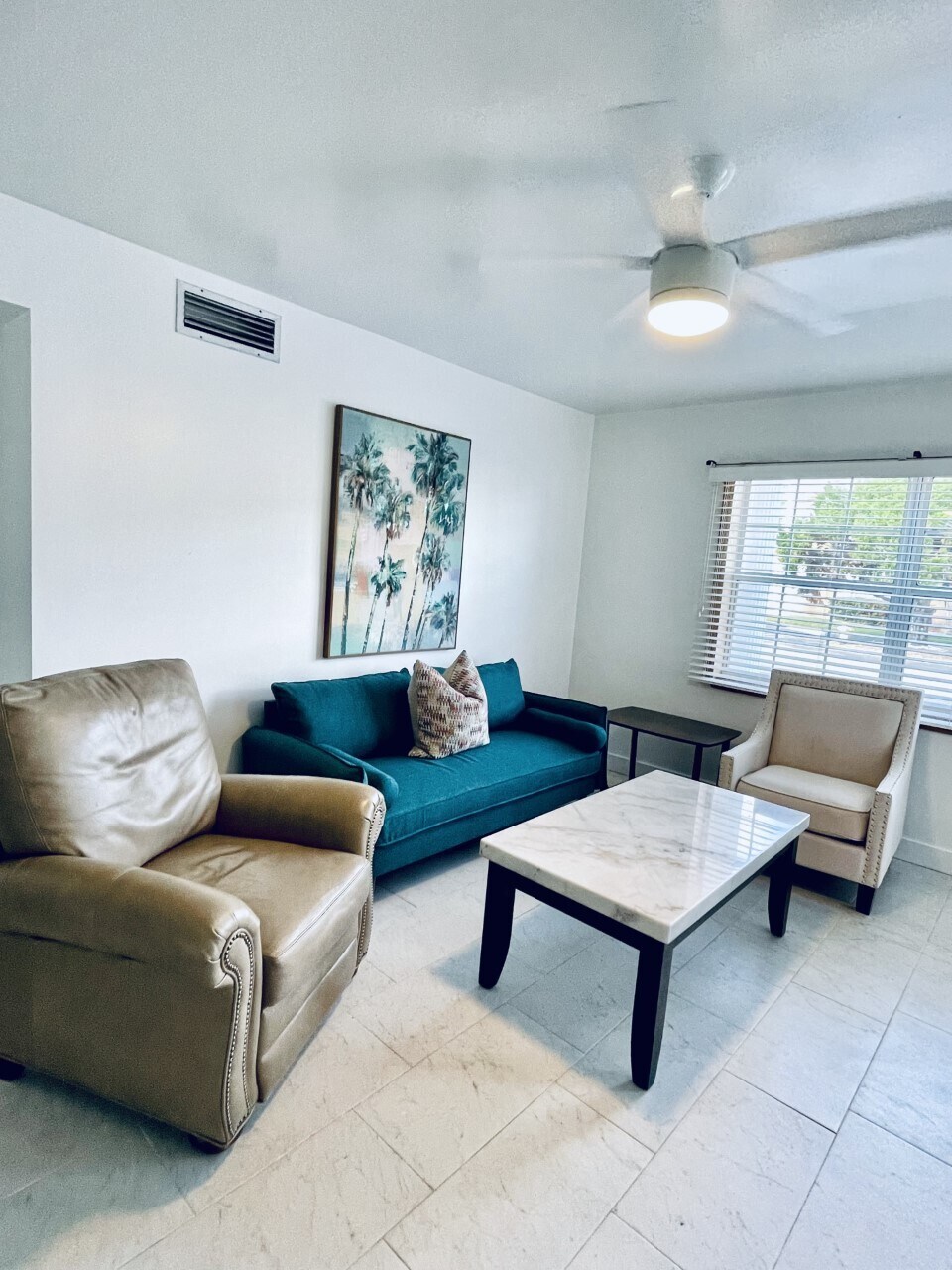 Living Room - 4158 Tamiami Trl