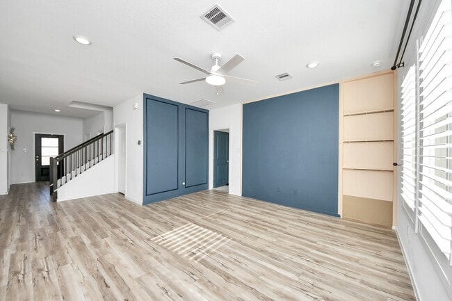 Building Photo - 5419 Sleepy Fox Ln