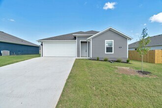 Building Photo - Brand-New 3 Bedroom Home in Prairie Grove! Move-in Ready! FENCE INCLUDED!