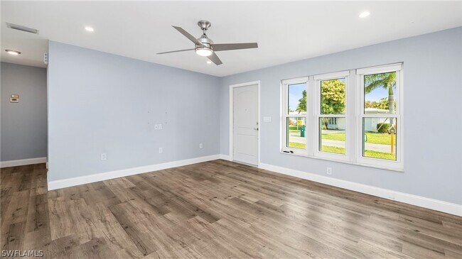 Building Photo - 54 Hilo Ct