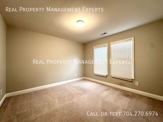 Building Photo - 9824 Coatbridge Dr