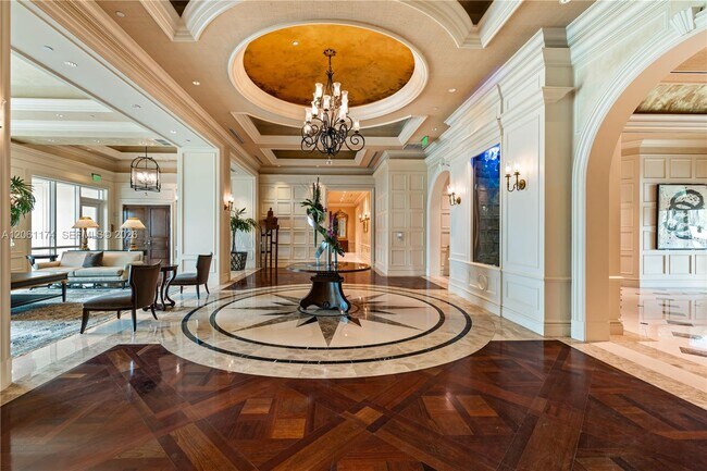 Building Photo - 16051 Collins Ave