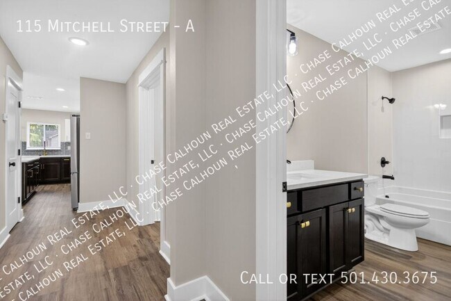 Building Photo - 115 S Mitchell St