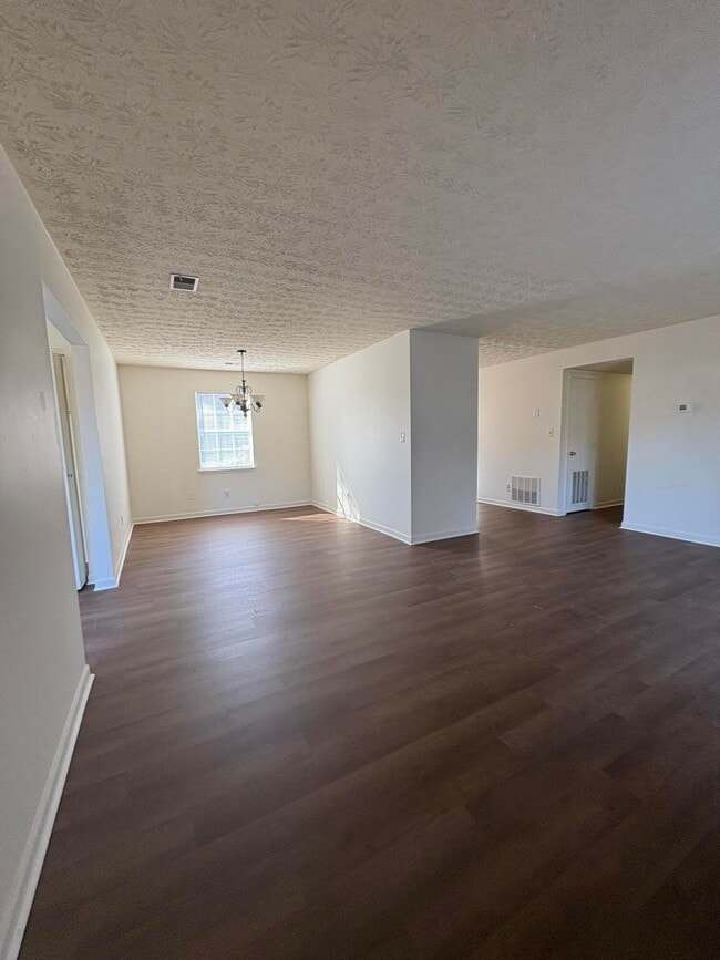 Building Photo - 757 Gatehouse Pl