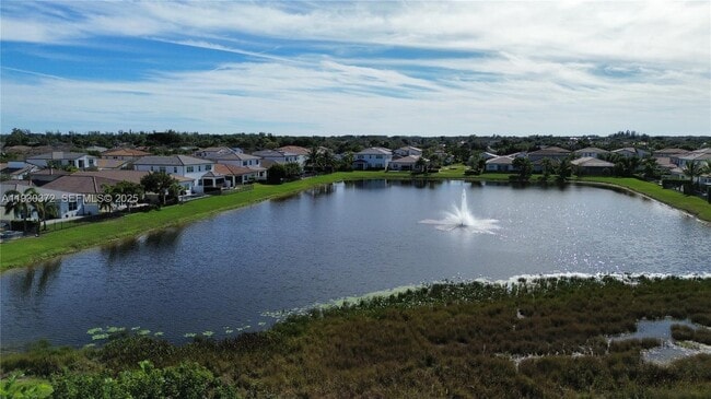 Building Photo - 4862 Navali Dr