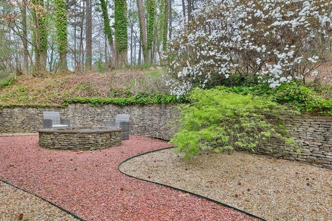 Building Photo - 705 Wood Valley Trce
