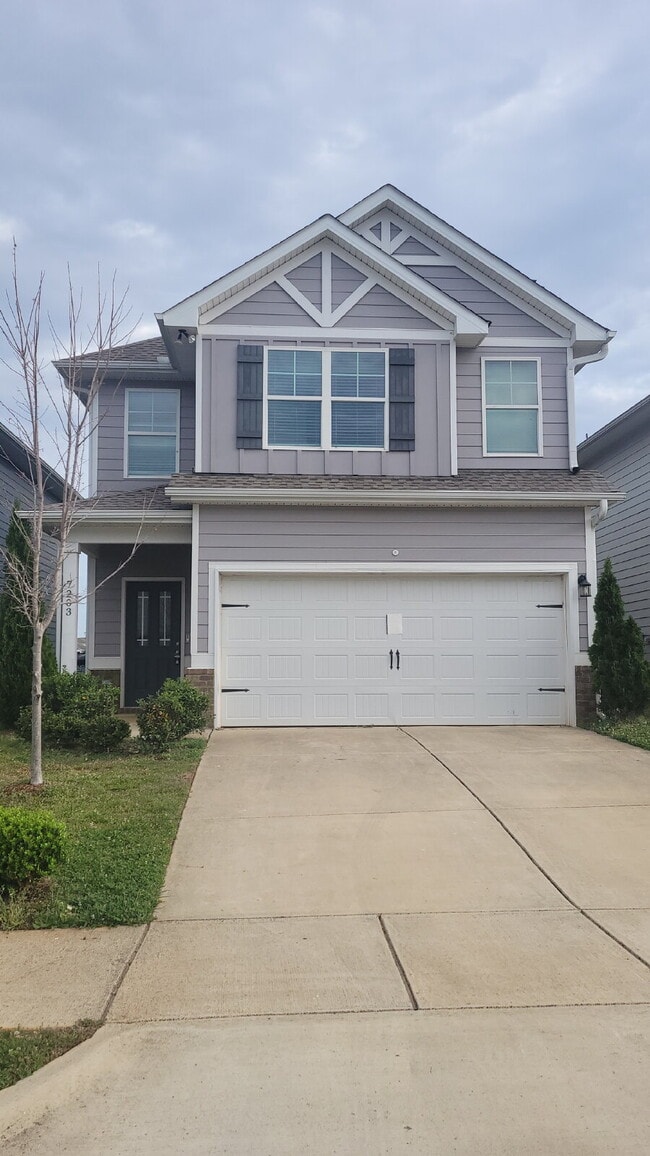 Building Photo - 7203 Chatfield Wy NW