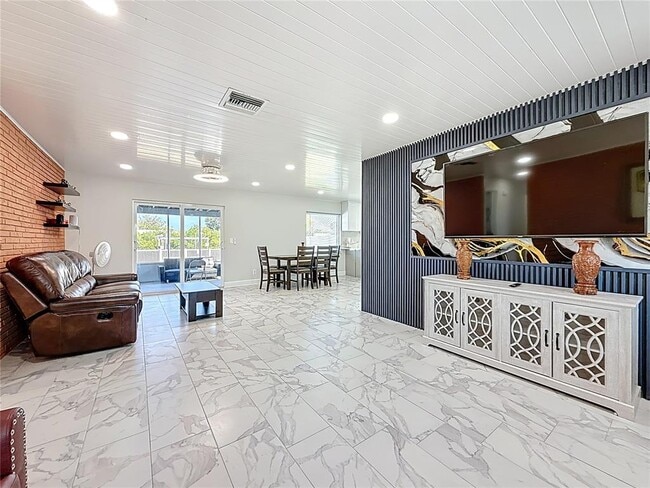 Building Photo - 10709 Donbrese Ave