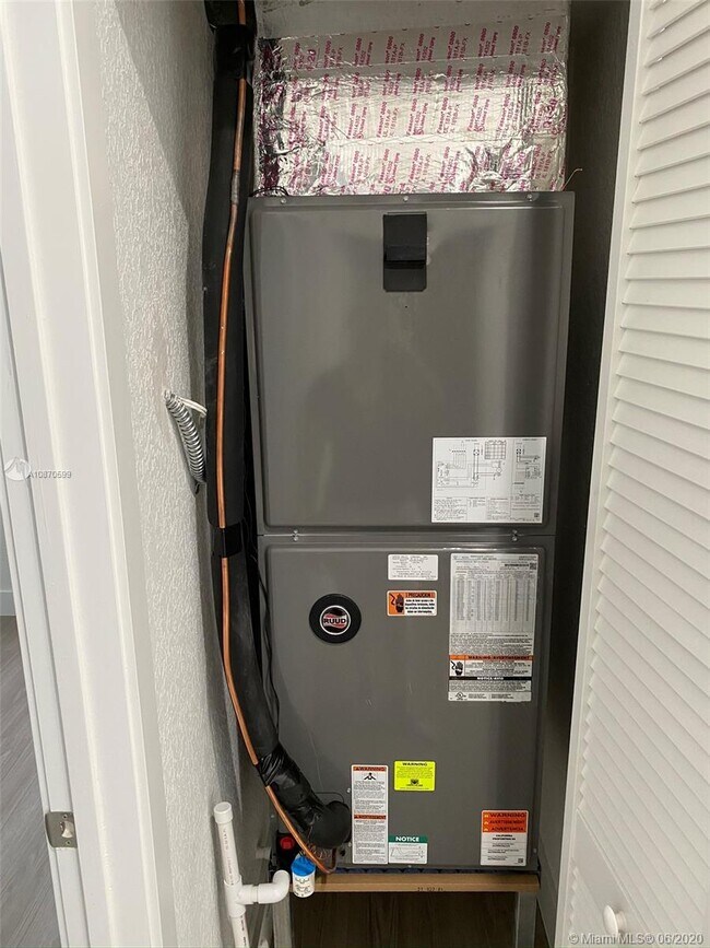 Building Photo - 21465 SW 125th Path