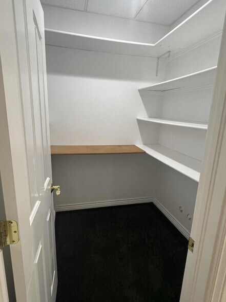 Building Photo - 455 N 1300 E