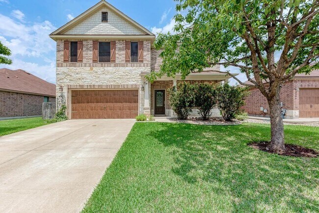 Building Photo - 2119 Howell Mountain Dr