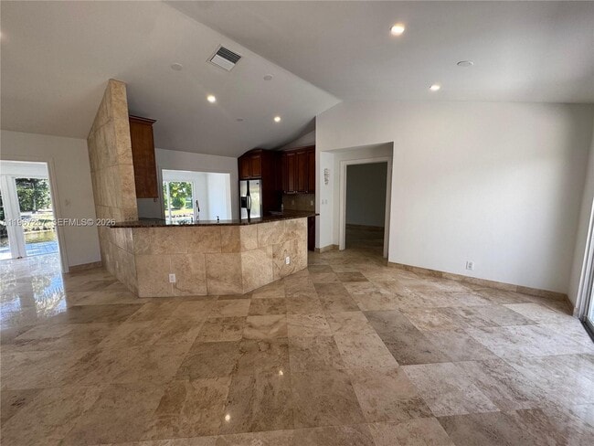 Building Photo - 332 NW 47th Ave