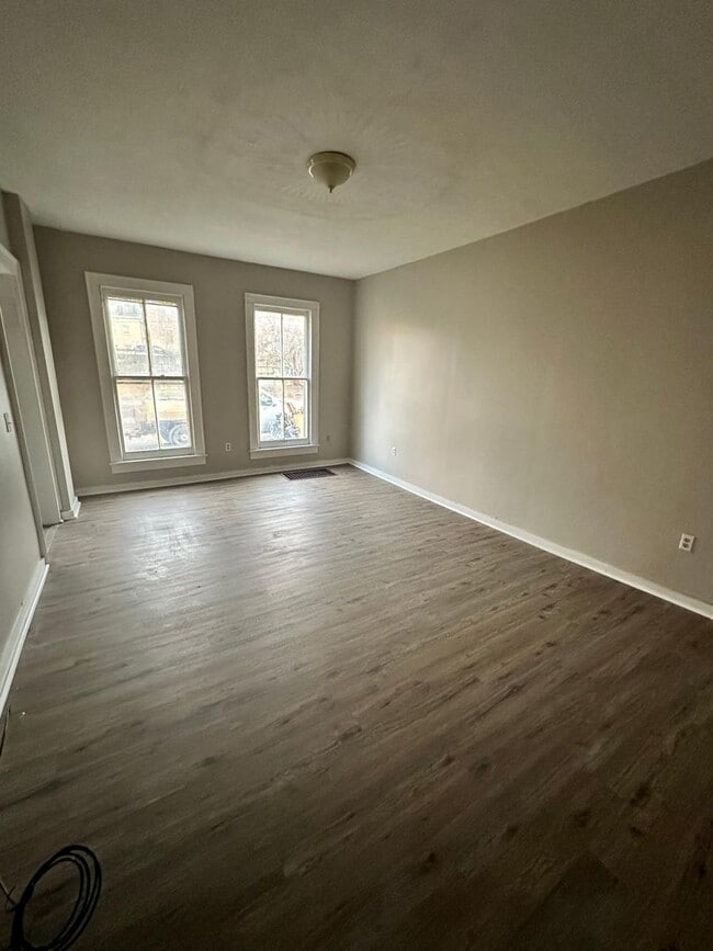 Building Photo - 1-3 McConnel Avenue