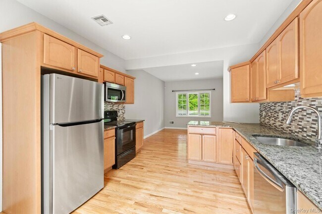 Building Photo - 436 Jessup Rd